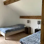 La Cour De La Fleunie 1