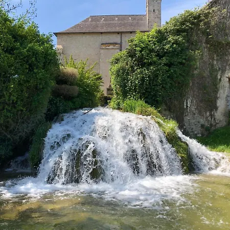 La Cour De La Fleunie 1 Hébergement de vacances La Machome