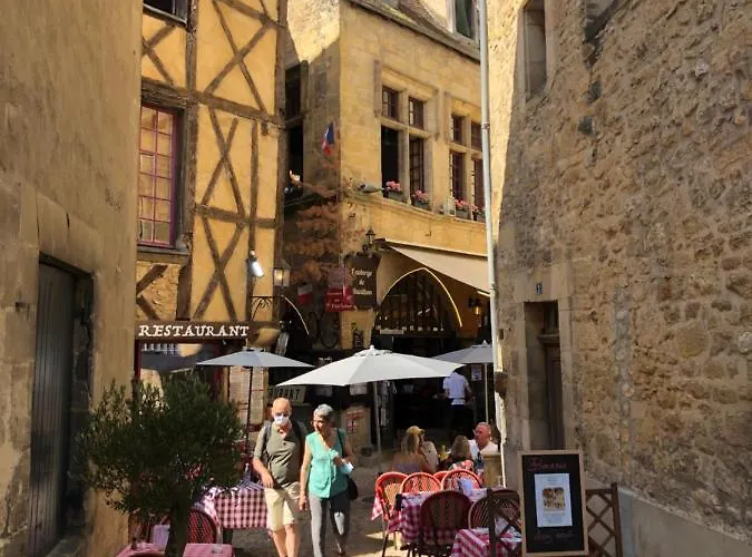 La Cour De La Fleunie 1 Feriehus La Machome